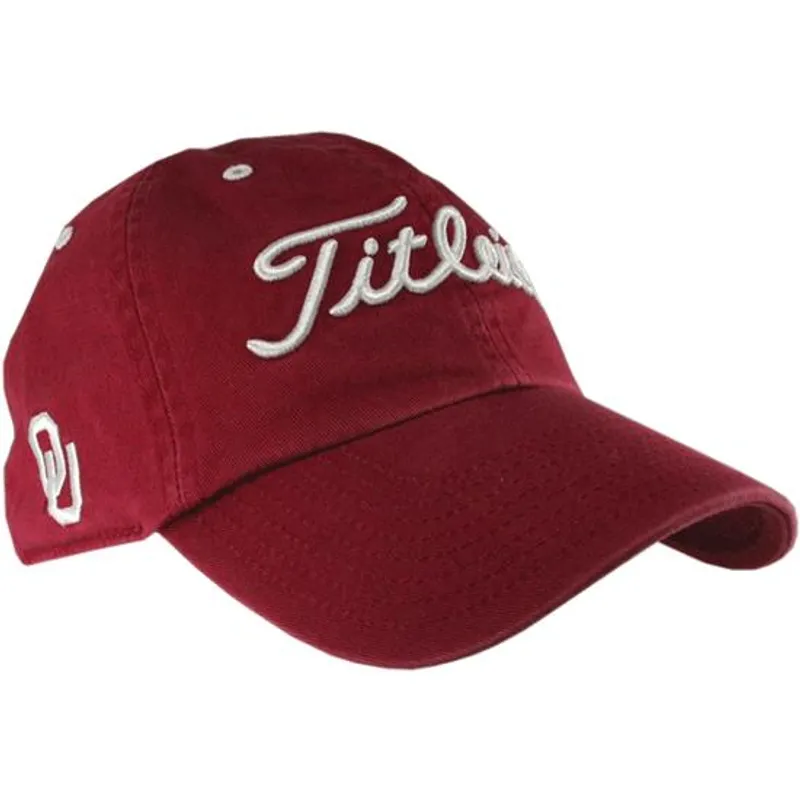 Chapeau flexible rouge photo stock. Image du doux, horizontal - 12327896